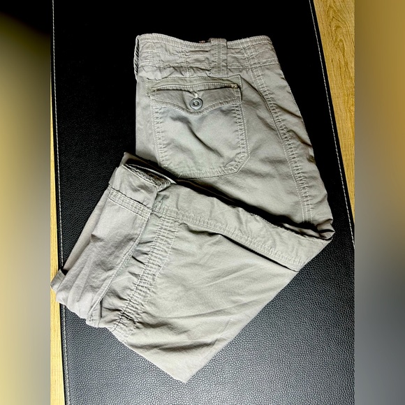 Adventura Women’s Capris - Picture 4 of 4